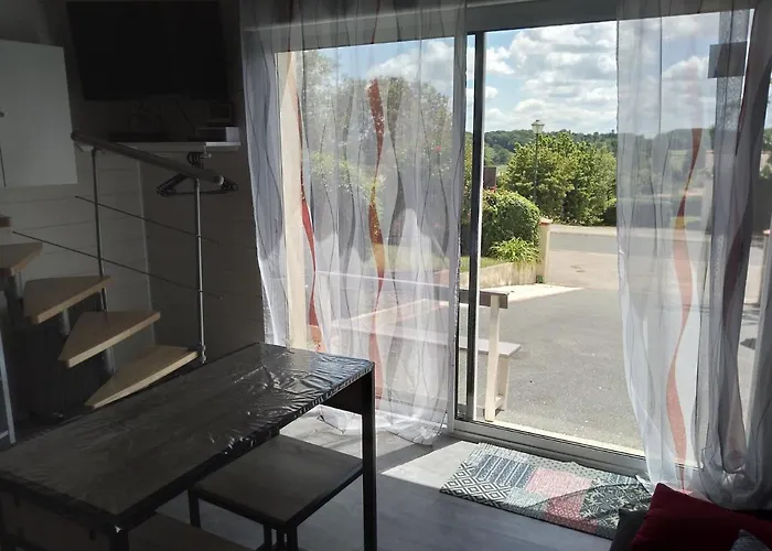 Un Petit Coin De Vende 招待所 3*